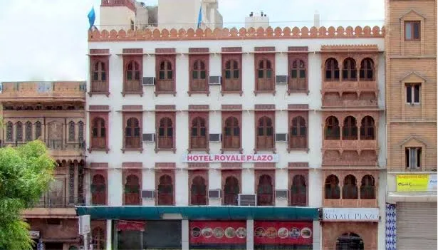 Hotel Royale Plazo